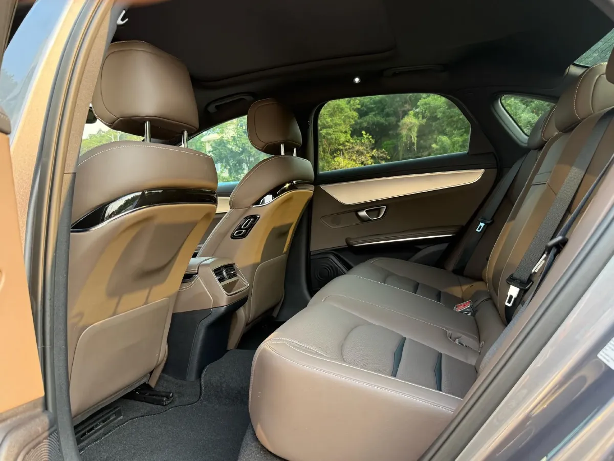 2020 Honda Breeze 2.0L 146HP L4 E-CVT Hybrid,autocango,china used car exporter,china ev exporter,chinese used car exporter,chinese used ev exporter