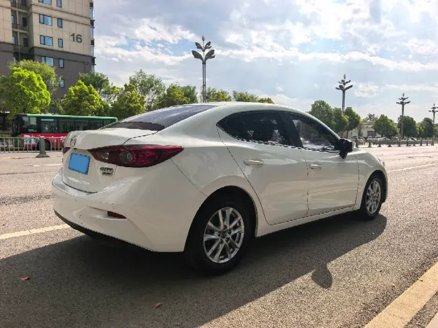 2017 Mazda 3 Axela 1.5L 117HP L4 6MT,autocango,china used car exporter,china ev exporter,chinese used car exporter,chinese used ev exporter