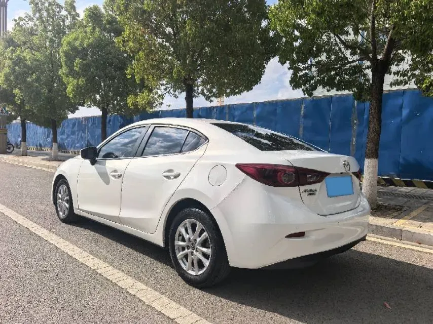 2017 Mazda 3 Axela 1.5L 117HP L4 6MT,autocango,china used car exporter,china ev exporter,chinese used car exporter,chinese used ev exporter