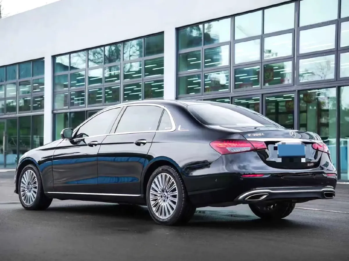 2021 Mercedes-Benz E Class 2.0T 258HP L4 9AT,autocango,china used car exporter,china ev exporter,chinese used car exporter,chinese used ev exporter