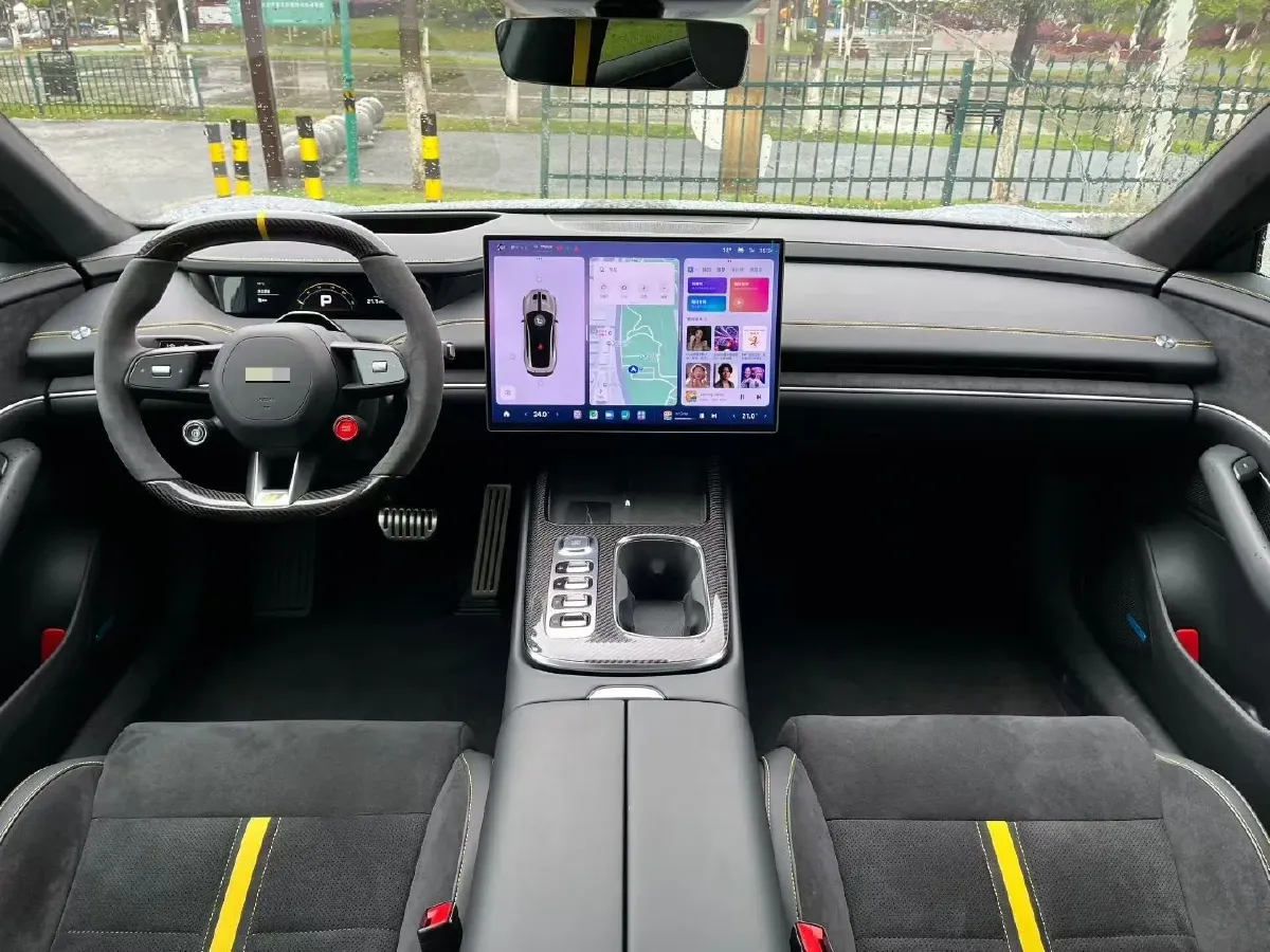 2025 MI SU7 Ultra BEV 93.7KWH,autocango,china used car exporter,china ev exporter,chinese used car exporter,chinese used ev exporter