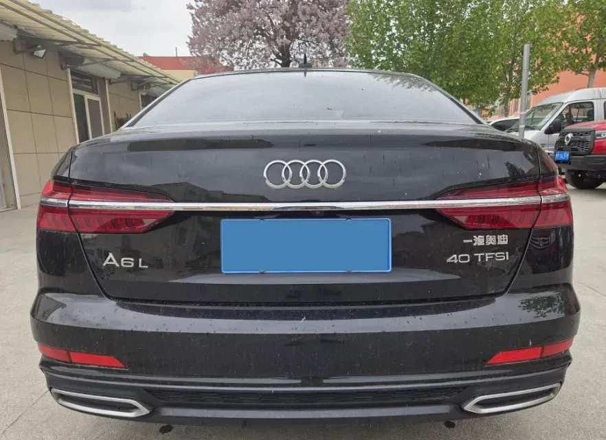 2021 Audi A6L 2.0T 190HP L4 7DCT,autocango,china used car exporter,china ev exporter,chinese used car exporter,chinese used ev exporter