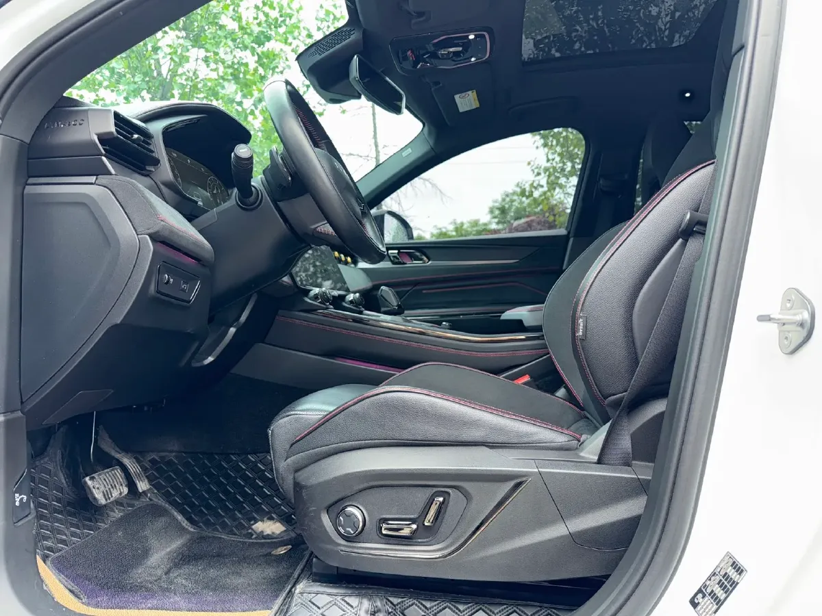 2020 LYNK&CO 05 2.0T 254HP L4 8AT,autocango,china used car exporter,china ev exporter,chinese used car exporter,chinese used ev exporter