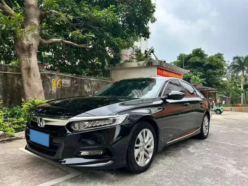 2018 Honda Accord 1.5T 194HP L4 CVT,autocango,china used car exporter,china ev exporter,chinese used car exporter,chinese used ev exporter