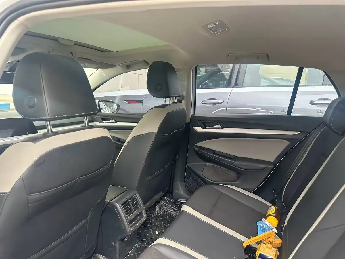 2021 Volkswagen Golf 1.4T 150HP L4 7DCT,autocango,china used car exporter,china ev exporter,chinese used car exporter,chinese used ev exporter