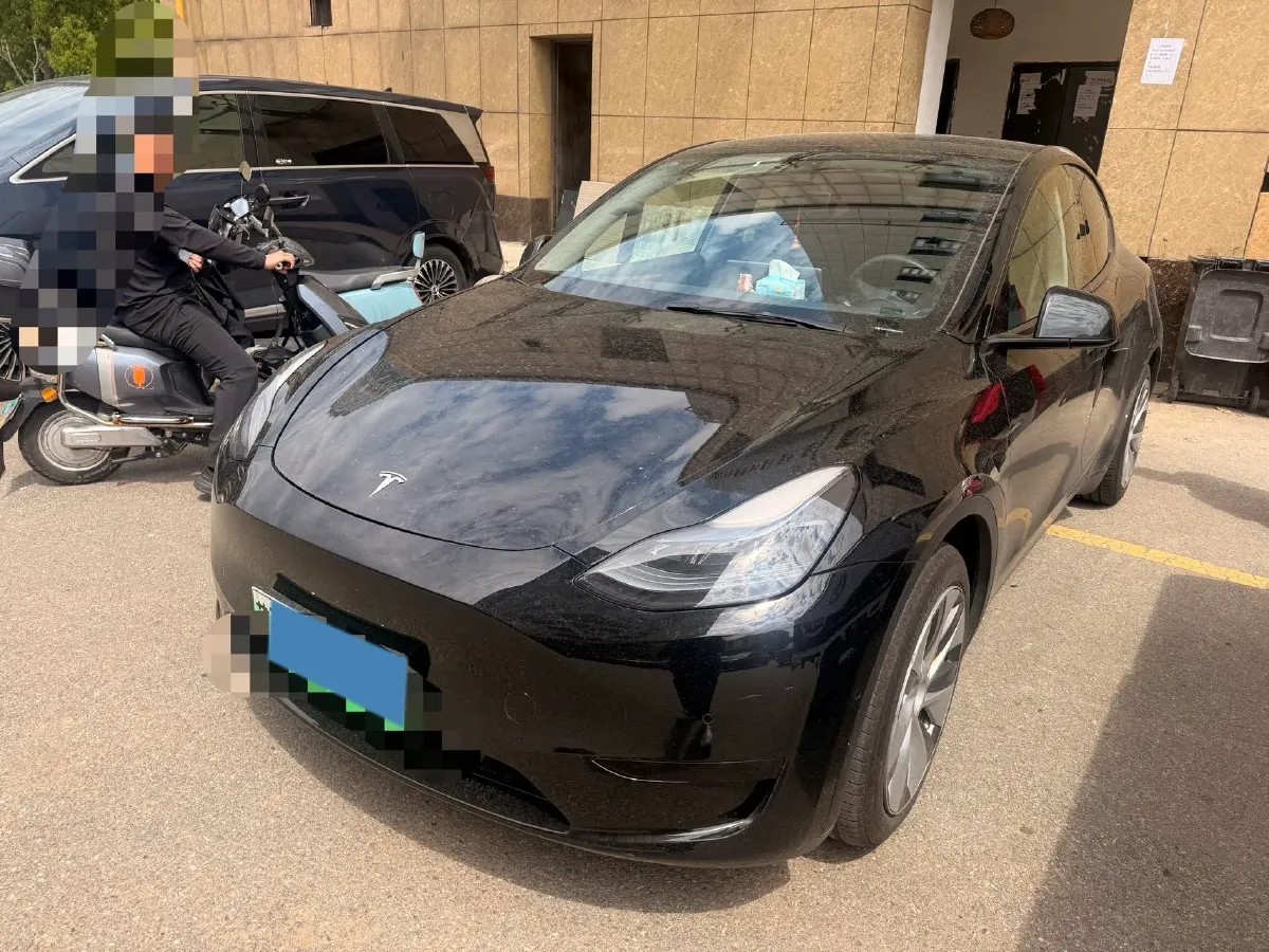 2022 Tesla Model Y BEV 60KWH,autocango,china used car exporter,china ev exporter,chinese used car exporter,chinese used ev exporter