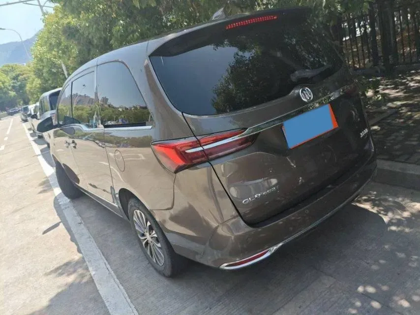 2022 Buick GL8 2.0T 237HP L4 9AT,autocango,china used car exporter,china ev exporter,chinese used car exporter,chinese used ev exporter