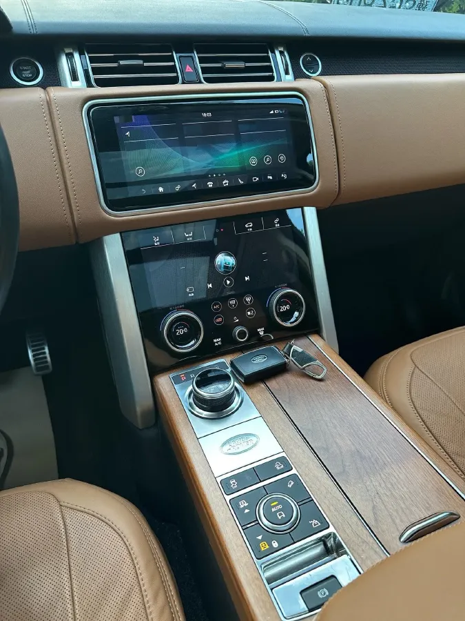 2018 Land Rover Range Rover 5.0T 525HP V8 8AT,autocango,china used car exporter,china ev exporter,chinese used car exporter,chinese used ev exporter