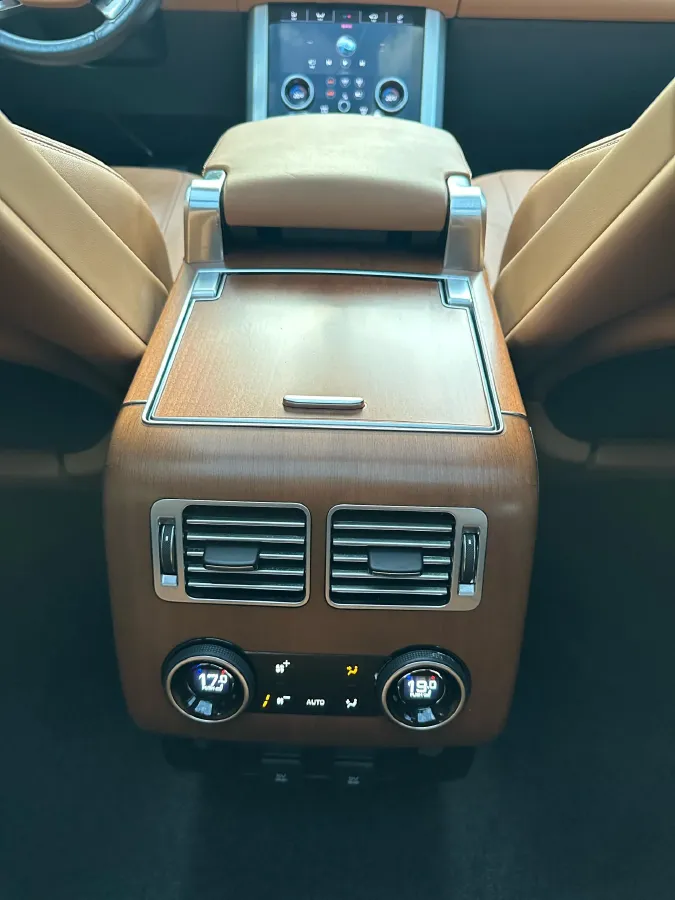 2018 Land Rover Range Rover 5.0T 525HP V8 8AT,autocango,china used car exporter,china ev exporter,chinese used car exporter,chinese used ev exporter