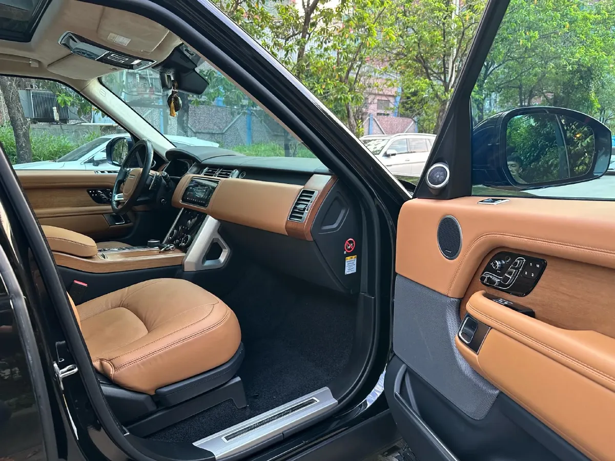 2018 Land Rover Range Rover 5.0T 525HP V8 8AT,autocango,china used car exporter,china ev exporter,chinese used car exporter,chinese used ev exporter