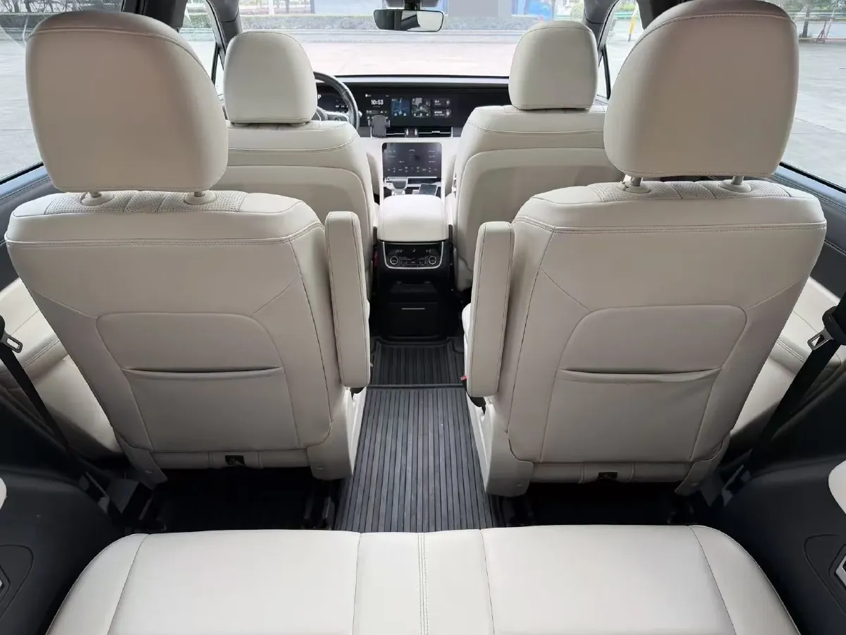 2020 Li ONE Range Extended 131HP REEV 40.5KWH,autocango,china used car exporter,china ev exporter,chinese used car exporter,chinese used ev exporter