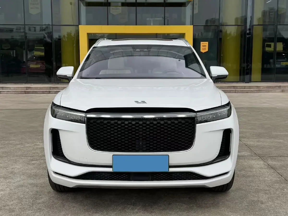 2020 Li ONE Range Extended 131HP REEV 40.5KWH,autocango,china used car exporter,china ev exporter,chinese used car exporter,chinese used ev exporter