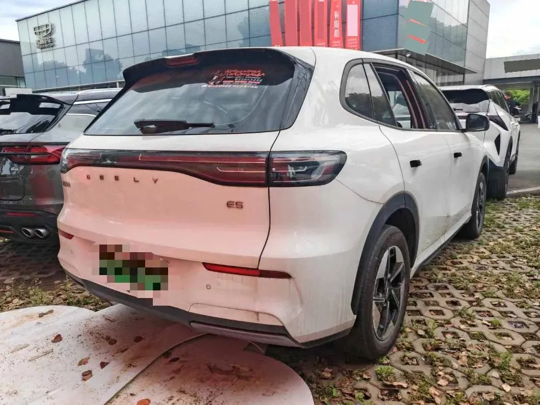 2024 LanDian E5 1.5L 110HP L4 E-CVT PHEV 17.52KWH,autocango,china used car exporter,china ev exporter,chinese used car exporter,chinese used ev exporter