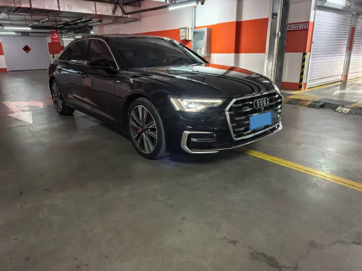 2024 Audi A6L 3.0T 340HP V6 7DCT,autocango,china used car exporter,china ev exporter,chinese used car exporter,chinese used ev exporter