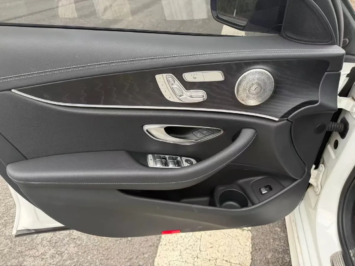 2022 Mercedes-Benz E Class 2.0T 258HP L4 9AT,autocango,china used car exporter,china ev exporter,chinese used car exporter,chinese used ev exporter