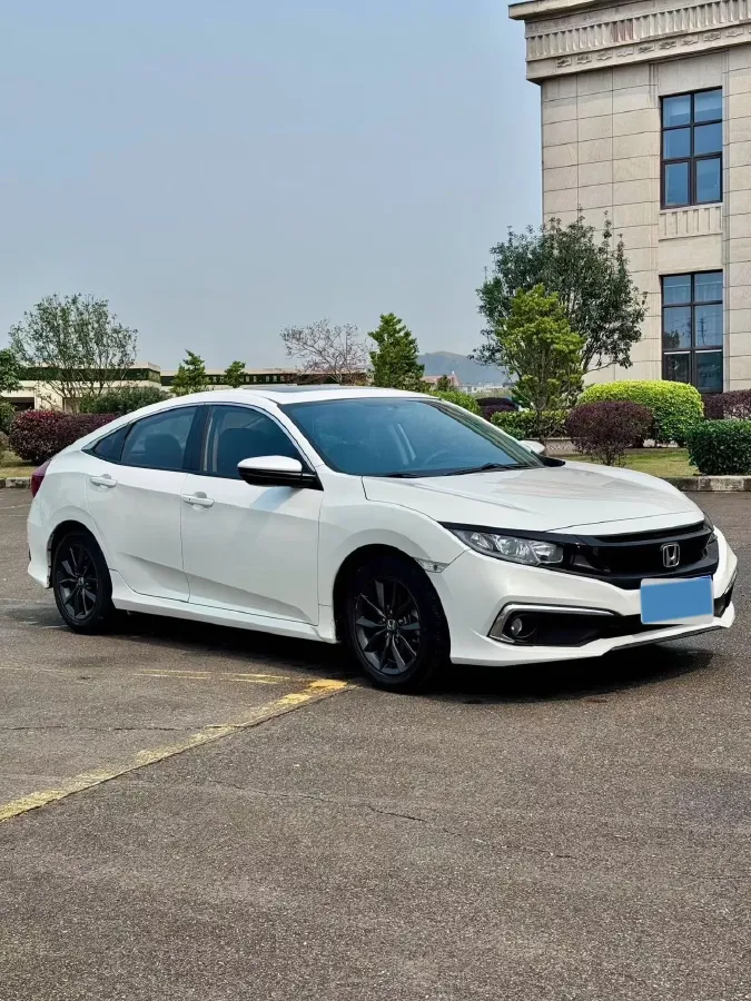2019 Honda Civic 1.5T 177HP L4 CVT,autocango,china used car exporter,china ev exporter,chinese used car exporter,chinese used ev exporter