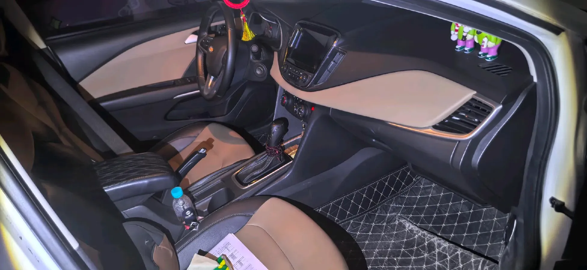 2020 Chevrolet Monza 1.5L 113HP L4 6AT,autocango,china used car exporter,china ev exporter,chinese used car exporter,chinese used ev exporter