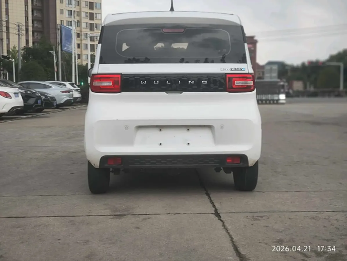 2020 WuLing HongGuang MINI EV BEV 9.3KWH,autocango,china used car exporter,china ev exporter,chinese used car exporter,chinese used ev exporter