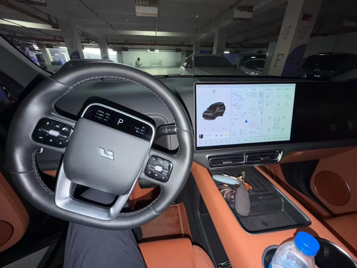 2024 Li L9 Range Extended 154HP REEV 52.3KWH,autocango,china used car exporter,china ev exporter,chinese used car exporter,chinese used ev exporter