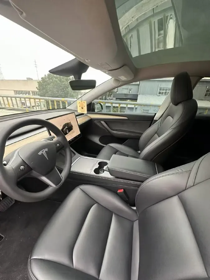 2022 Tesla Model Y BEV 60KWH,autocango,china used car exporter,china ev exporter,chinese used car exporter,chinese used ev exporter