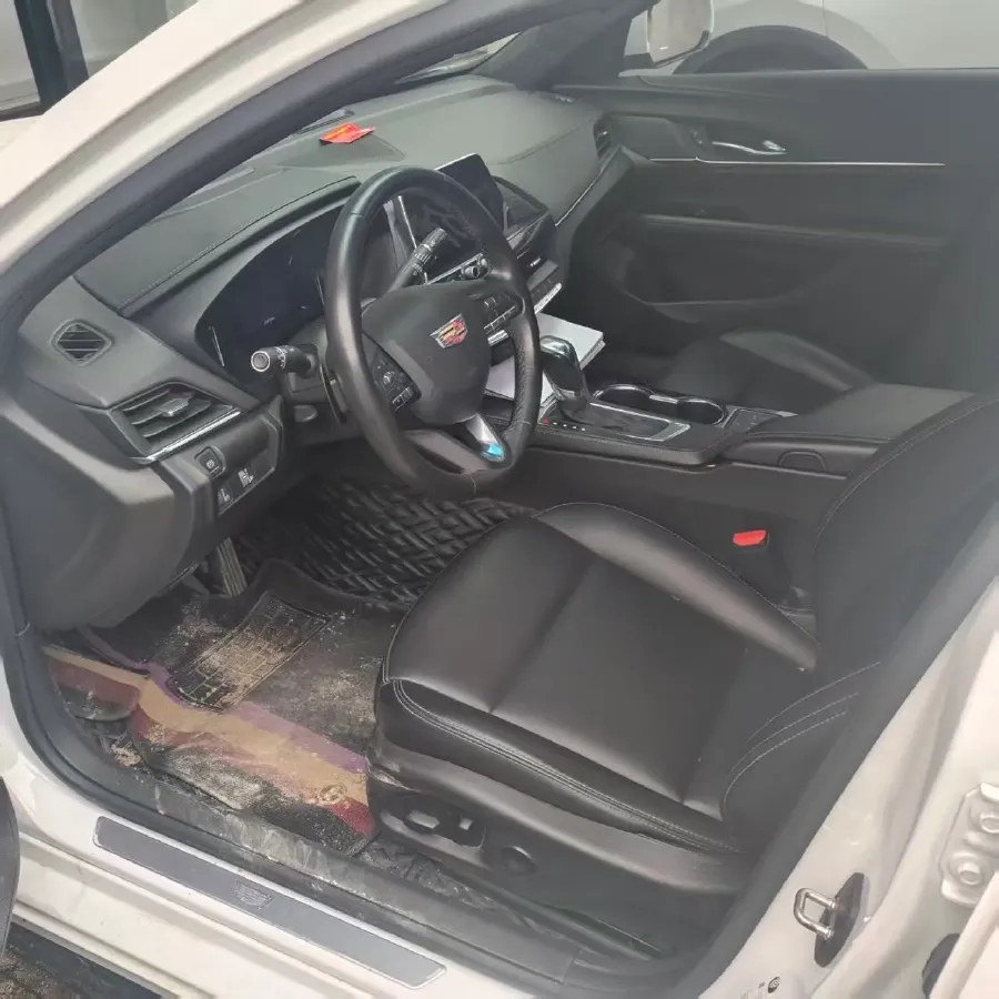 2021 Cadillac CT4 2.0T 237HP L4 8AT,autocango,china used car exporter,china ev exporter,chinese used car exporter,chinese used ev exporter