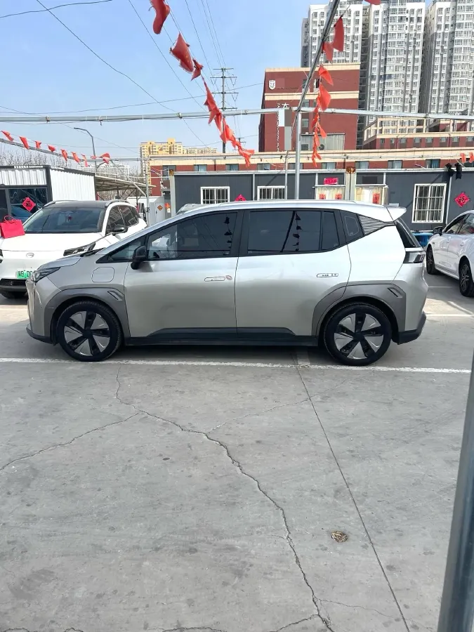 2022 Geely Okavango 1.8T 184HP L4 7DCT,autocango,china used car exporter,china ev exporter,chinese used car exporter,chinese used ev exporter