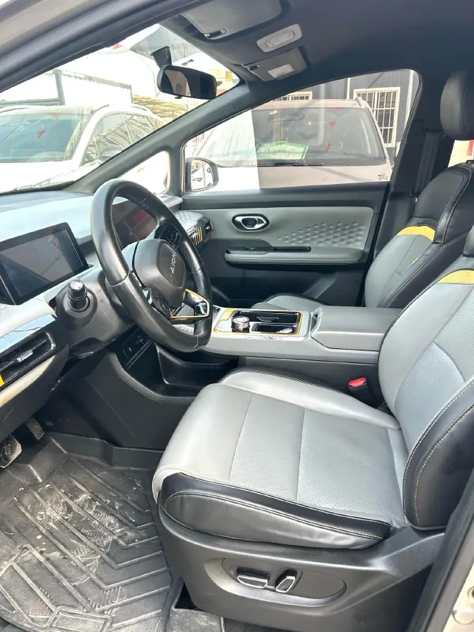 2022 Geely Okavango 1.8T 184HP L4 7DCT,autocango,china used car exporter,china ev exporter,chinese used car exporter,chinese used ev exporter