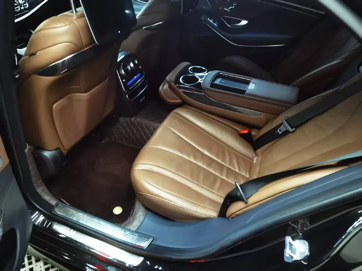 2020 Mercedes-Benz S Class 3.0T 367HP L6 9AT,autocango,china used car exporter,china ev exporter,chinese used car exporter,chinese used ev exporter