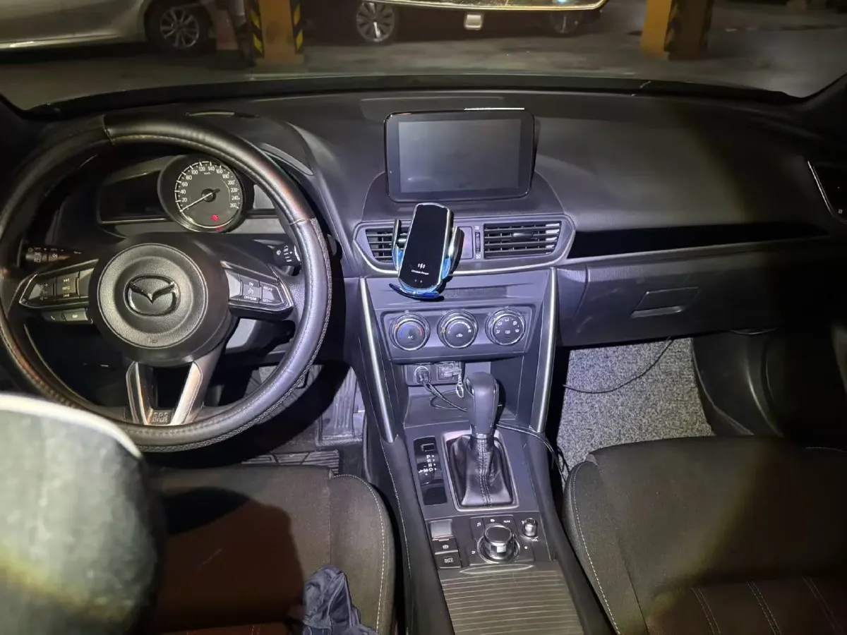 2018 Mazda CX-4 2.0L 158HP L4 6AT,autocango,china used car exporter,china ev exporter,chinese used car exporter,chinese used ev exporter