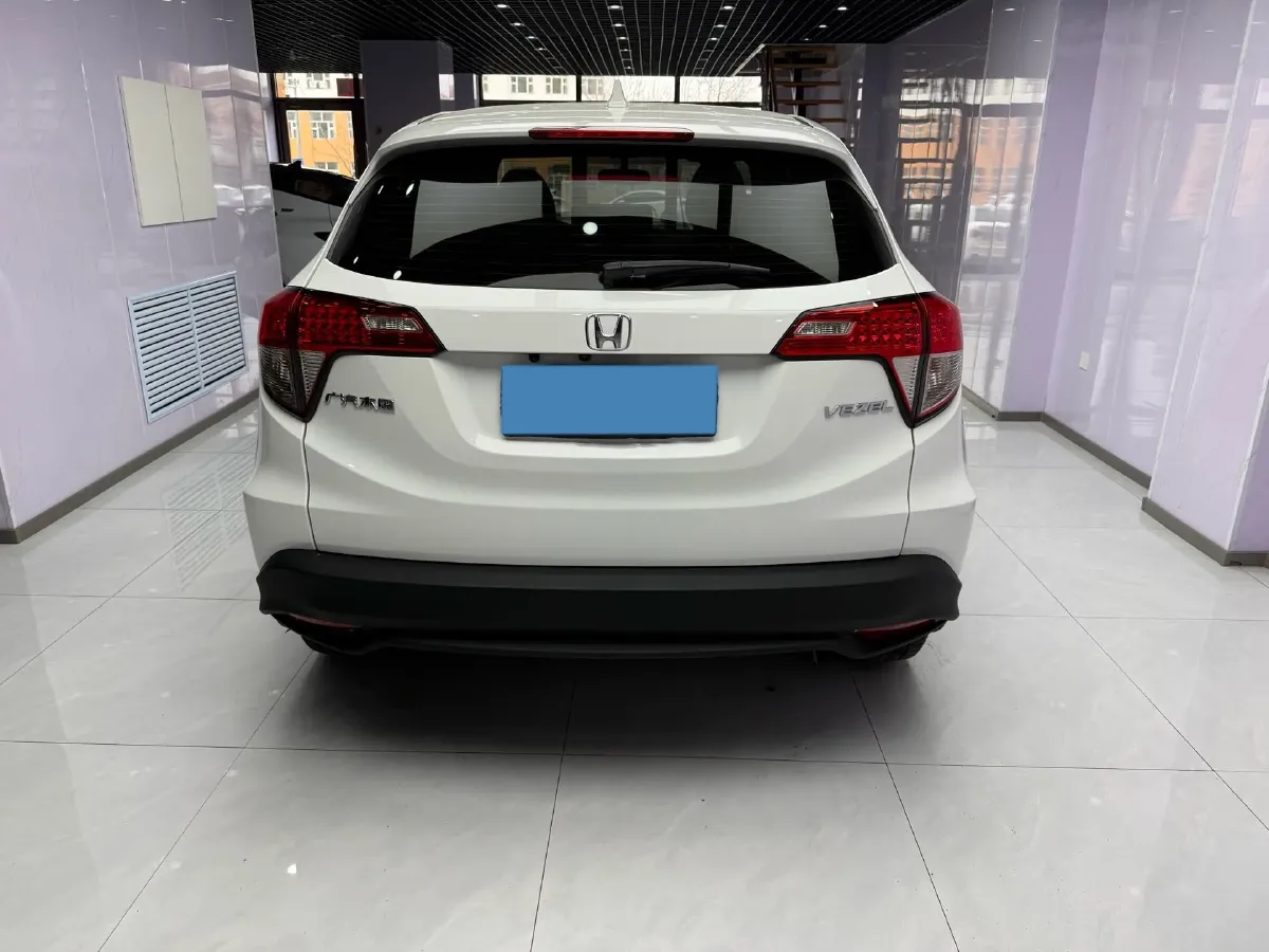 2022 Honda Vezel 1.5L 131HP L4 CVT,autocango,china used car exporter,china ev exporter,chinese used car exporter,chinese used ev exporter