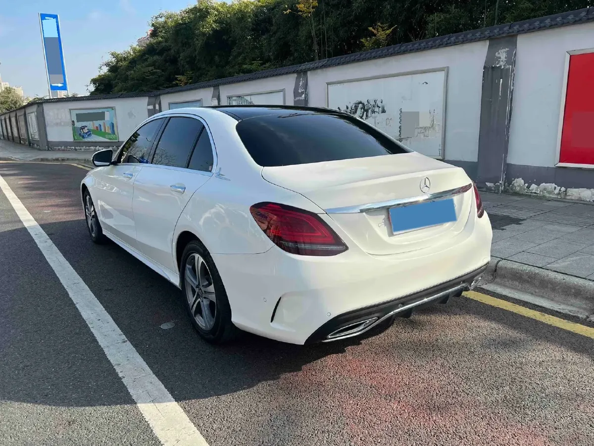 2020 Mercedes-Benz C Class 1.5T 184HP L4 9AT,autocango,china used car exporter,china ev exporter,chinese used car exporter,chinese used ev exporter
