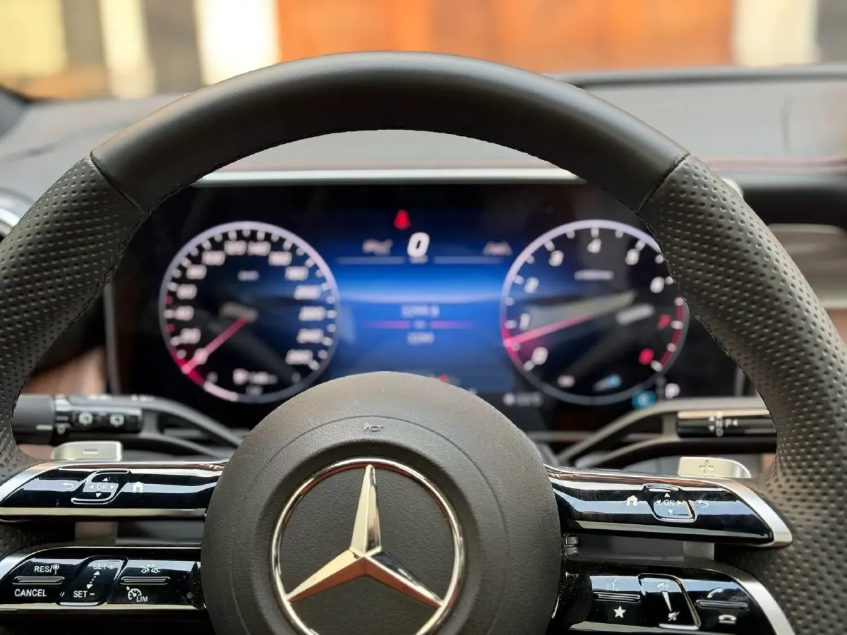 2025 Mercedes-Benz GLC Class 2.0T 258HP L4 9AT,autocango,china used car exporter,china ev exporter,chinese used car exporter,chinese used ev exporter