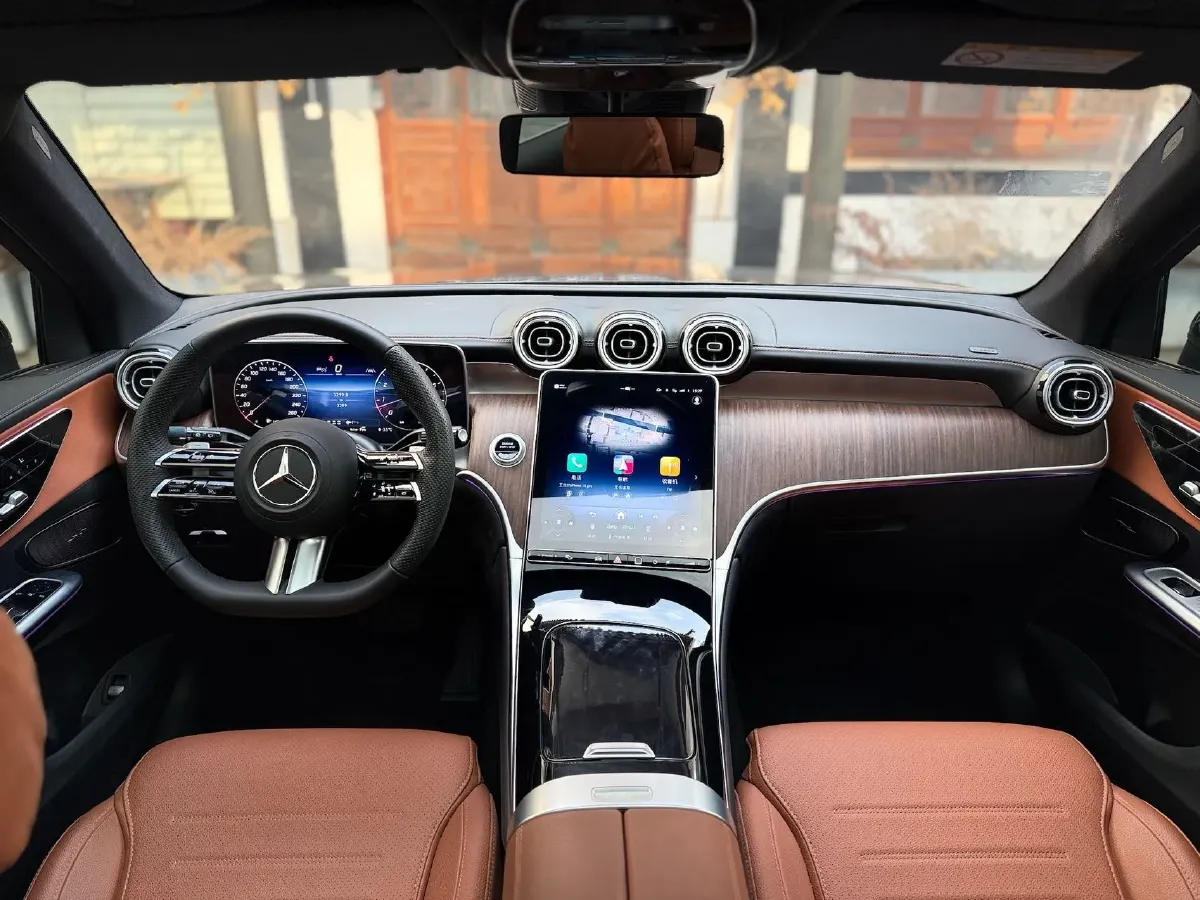 2025 Mercedes-Benz GLC Class 2.0T 258HP L4 9AT,autocango,china used car exporter,china ev exporter,chinese used car exporter,chinese used ev exporter