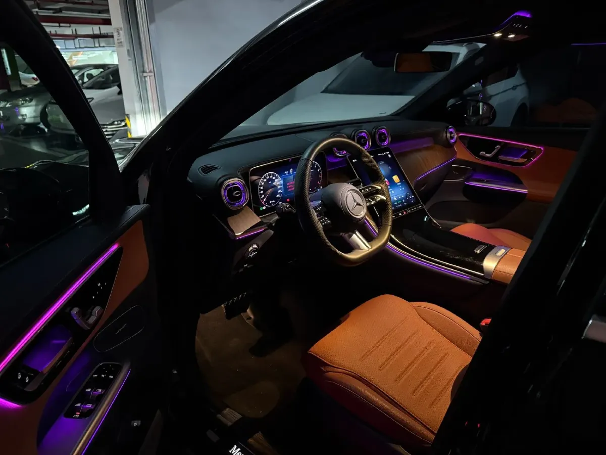 2025 Mercedes-Benz GLC Class 2.0T 258HP L4 9AT,autocango,china used car exporter,china ev exporter,chinese used car exporter,chinese used ev exporter