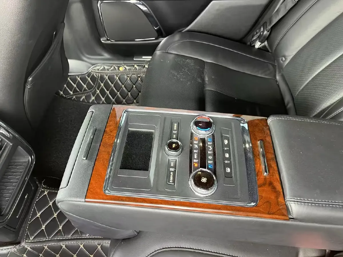 2019 Mercedes-Benz C Class 1.5T 184HP L4 9AT,autocango,china used car exporter,china ev exporter,chinese used car exporter,chinese used ev exporter