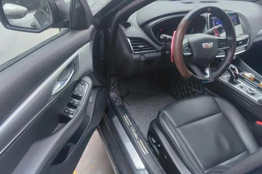 2021 Cadillac CT5 2.0T 237HP L4 10AT,autocango,china used car exporter,china ev exporter,chinese used car exporter,chinese used ev exporter