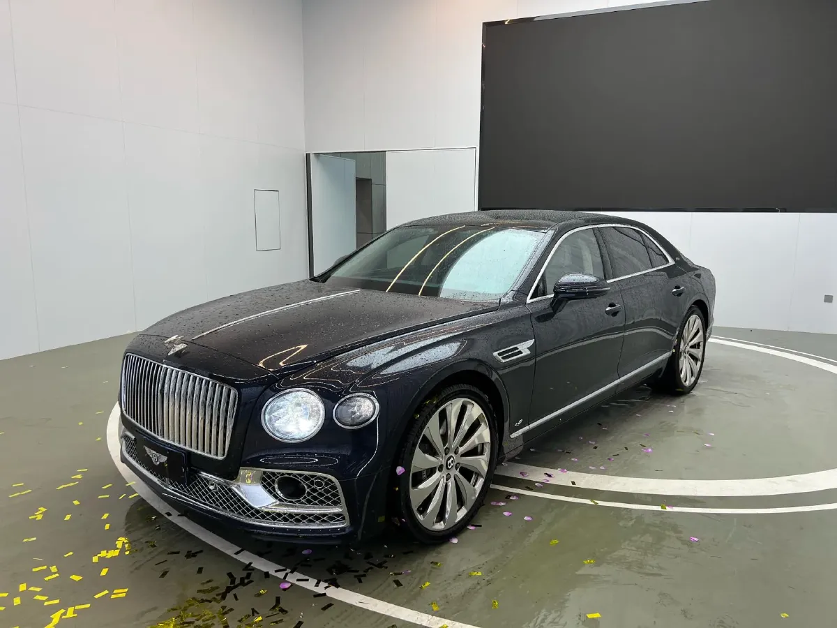2022 Bentley Flying Spur 4.0T 550HP V8 8DCT,autocango,china used car exporter,china ev exporter,chinese used car exporter,chinese used ev exporter