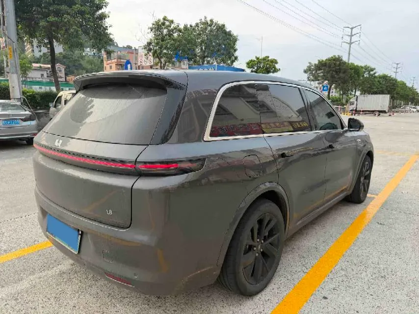 2023 Li L8 Range Extended 154HP REEV 40.9KWH,autocango,china used car exporter,china ev exporter,chinese used car exporter,chinese used ev exporter