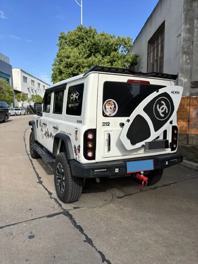 2025 212 212 T01 2.0T 170HP L4 8AT,autocango,china used car exporter,china ev exporter,chinese used car exporter,chinese used ev exporter