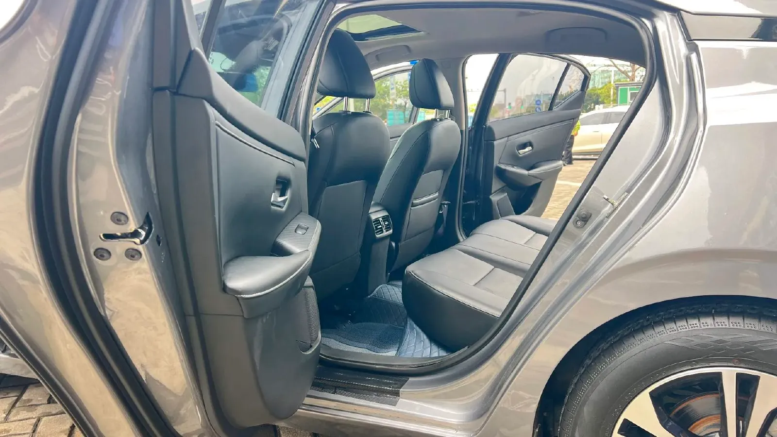 2021 Nissan Sylphy 1.6L 135HP L4 CVT,autocango,china used car exporter,china ev exporter,chinese used car exporter,chinese used ev exporter