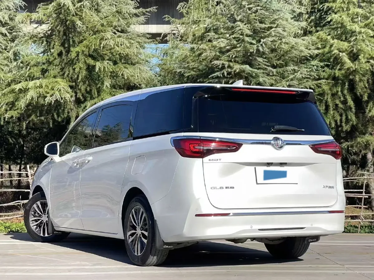 2021 Buick GL8 2.0T 237HP L4 9AT,autocango,china used car exporter,china ev exporter,chinese used car exporter,chinese used ev exporter
