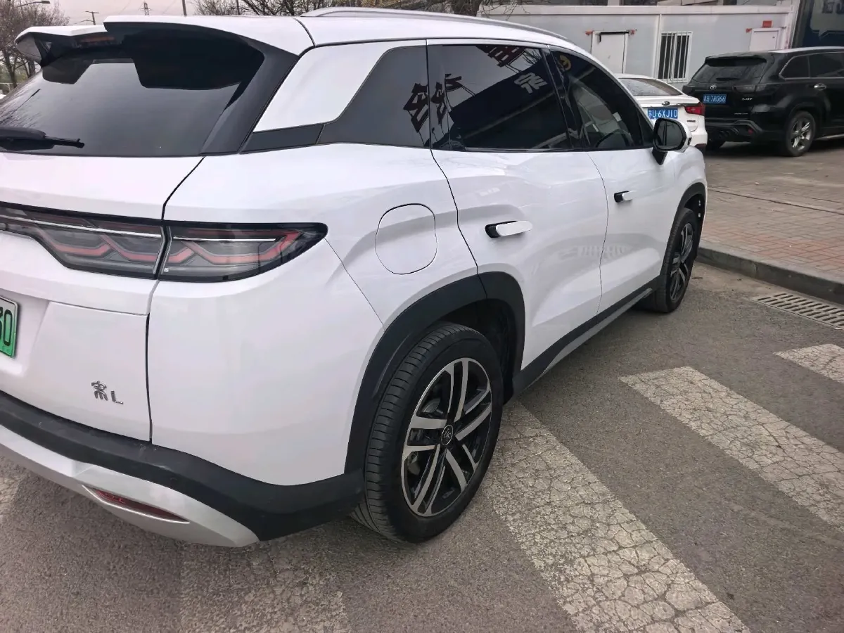 2024 BYD SongL DM-i 1.5L 101HP L4 E-CVT PHEV 18.3KWH,autocango,china used car exporter,china ev exporter,chinese used car exporter,chinese used ev exporter