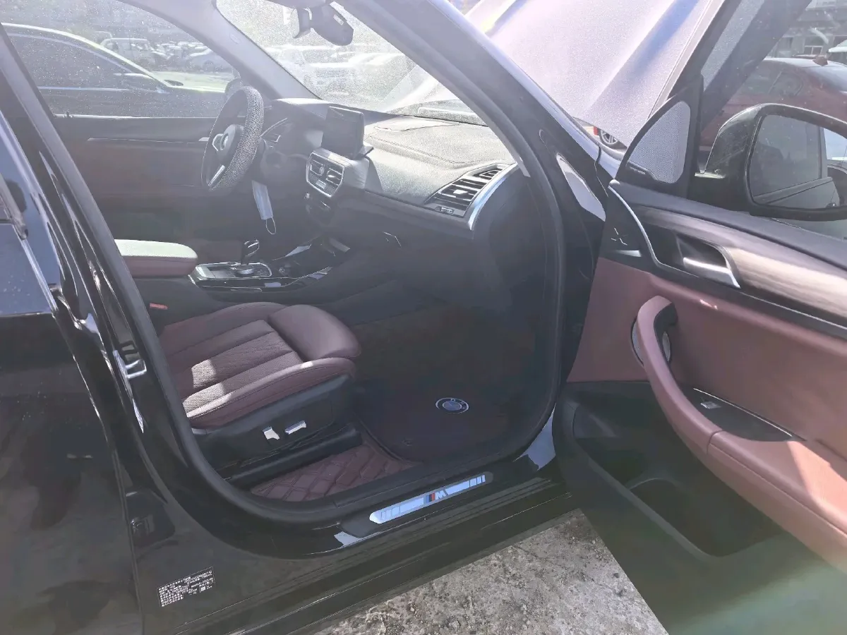 2022 BMW X3 2.0T 252HP L4 8AT,autocango,china used car exporter,china ev exporter,chinese used car exporter,chinese used ev exporter