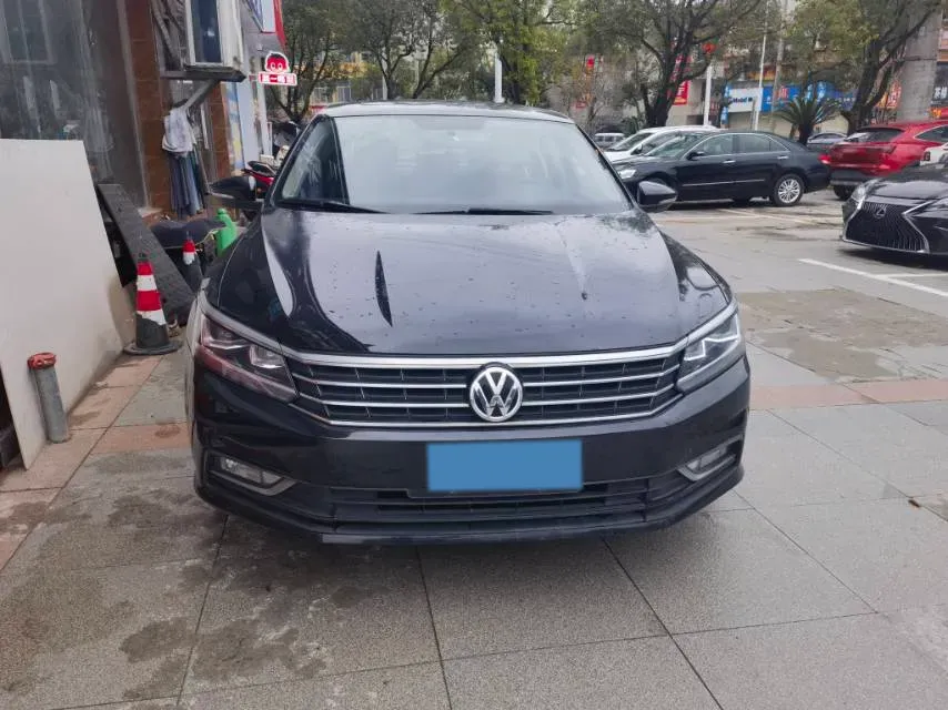 2017 Volkswagen Passat 1.4T 150HP L4 7DCT,autocango,china used car exporter,china ev exporter,chinese used car exporter,chinese used ev exporter