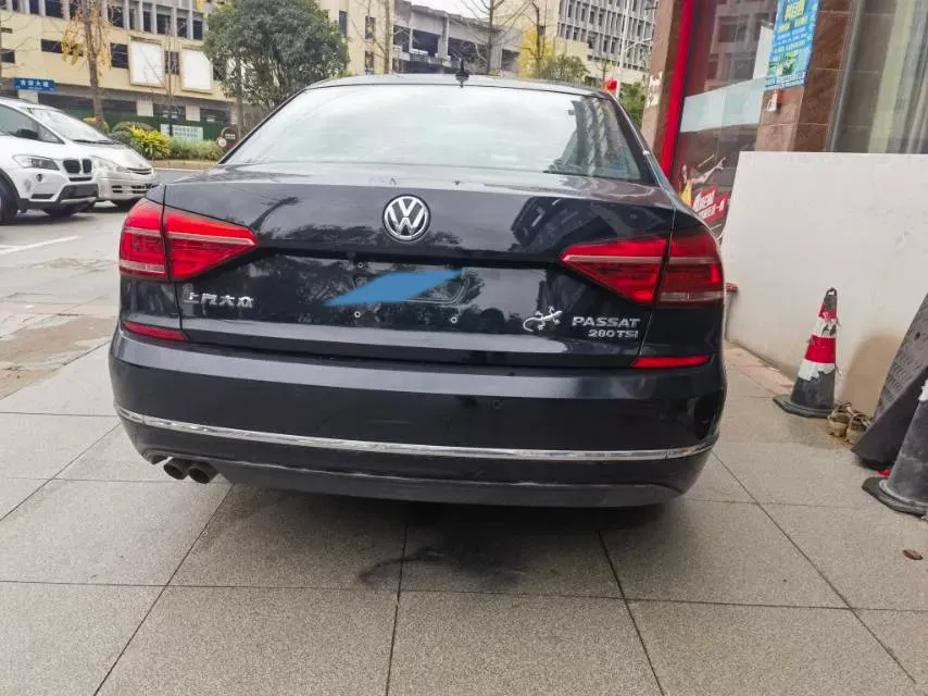 2017 Volkswagen Passat 1.4T 150HP L4 7DCT,autocango,china used car exporter,china ev exporter,chinese used car exporter,chinese used ev exporter