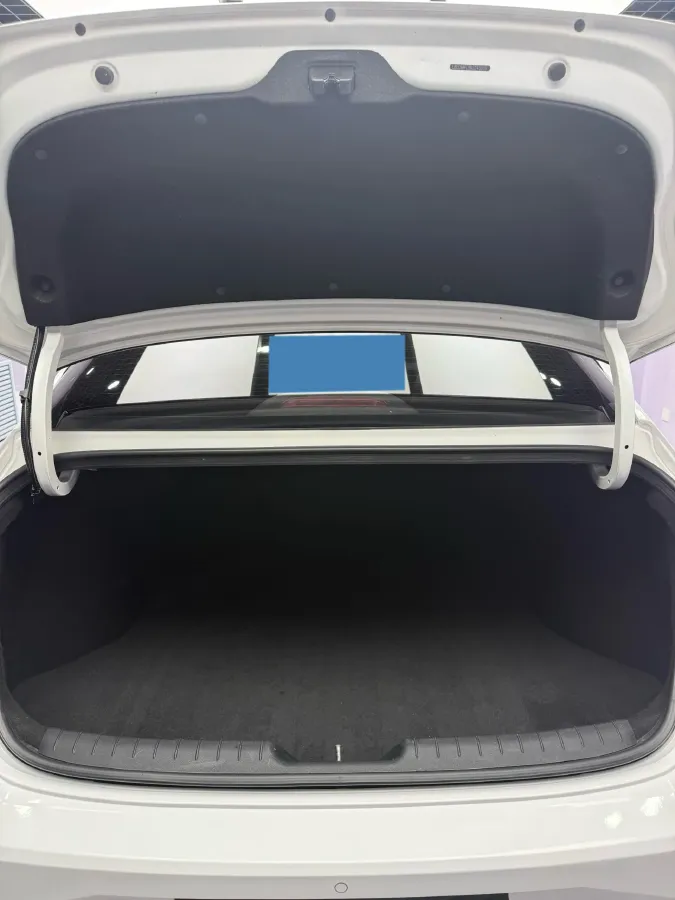 2022 Hyundai Elantra 1.5L 115HP L4 CVT,autocango,china used car exporter,china ev exporter,chinese used car exporter,chinese used ev exporter