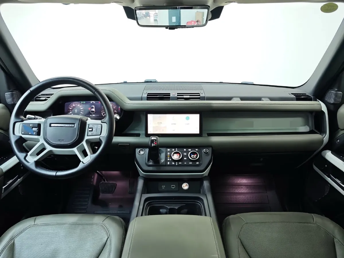 2024 Land Rover Defender 3.0T 400HP L6 8AT,autocango,china used car exporter,china ev exporter,chinese used car exporter,chinese used ev exporter