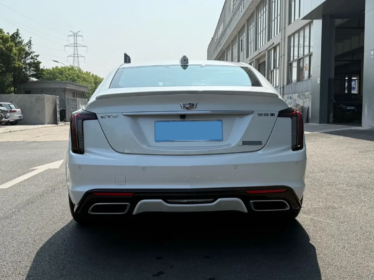 2024 Cadillac CT5 2.0T 237HP L4 10AT,autocango,china used car exporter,china ev exporter,chinese used car exporter,chinese used ev exporter