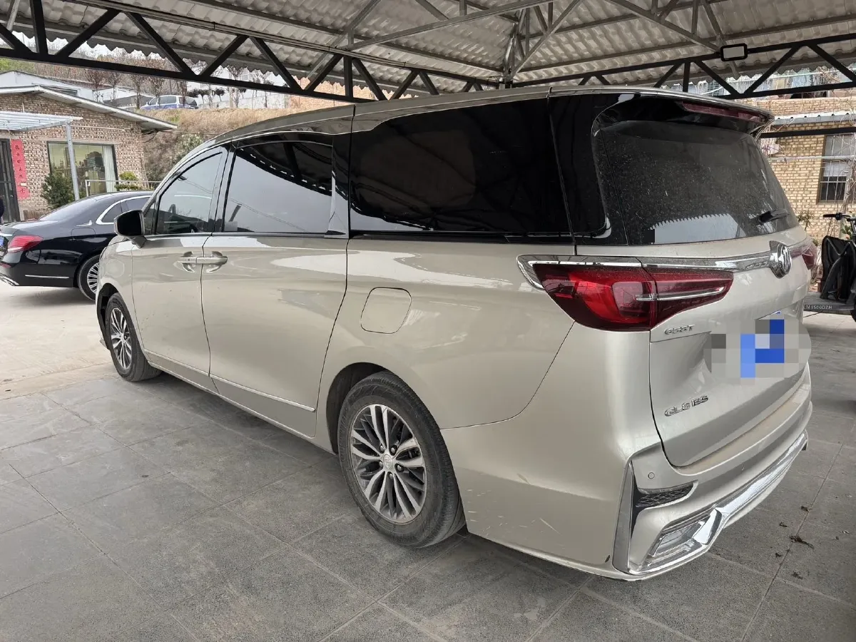 2021 Buick GL8 2.0T 237HP L4 9AT,autocango,china used car exporter,china ev exporter,chinese used car exporter,chinese used ev exporter