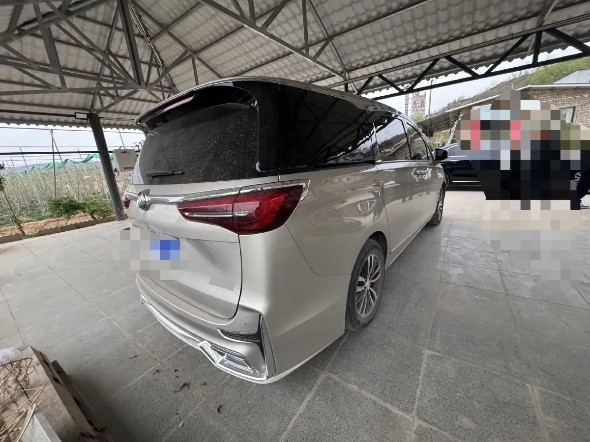 2021 Buick GL8 2.0T 237HP L4 9AT,autocango,china used car exporter,china ev exporter,chinese used car exporter,chinese used ev exporter